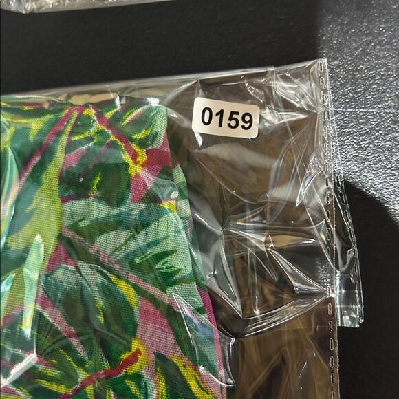 Floral Shawl - Picture 4 of 4